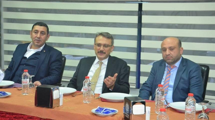 Bing&ouml;l Valisi Ekinci, Bing&ouml;ll&uuml;ler ile buluştu