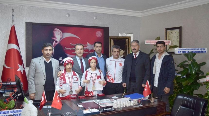 Avrupa şampiyonları Müdür Demirel’e bir araya geldi