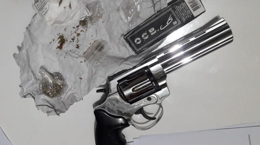 Amasya merkezli 4 ilde uyuşturucu operasyonu: 20 g&ouml;zaltı