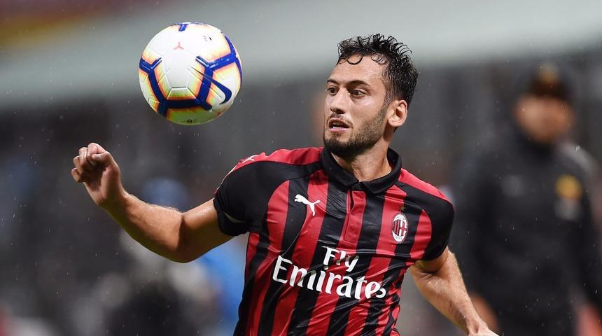 Milan 5 - 2 Dudelange