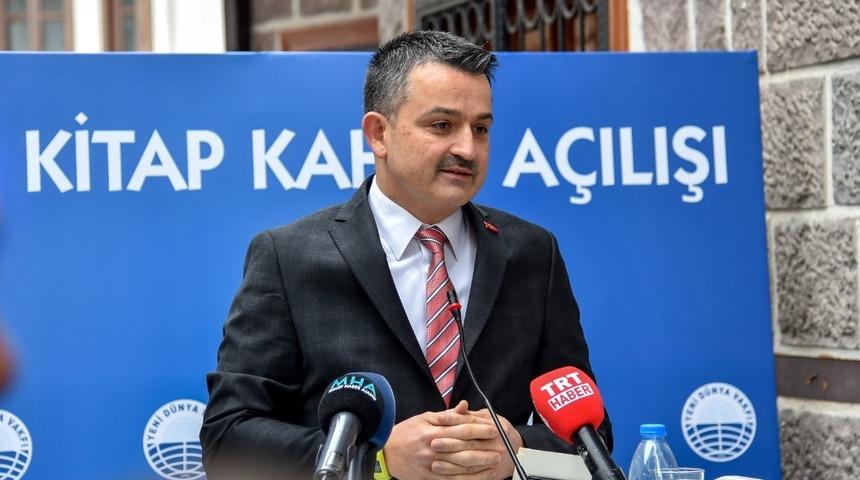 Hamam&ouml;n&uuml; yeni bir kitap kafeye kavuştu