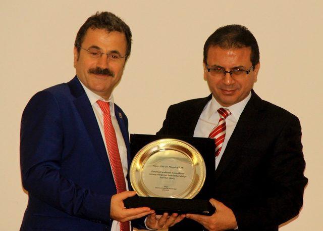 ’Vicdan, hak ve özgürlükler’ semineri