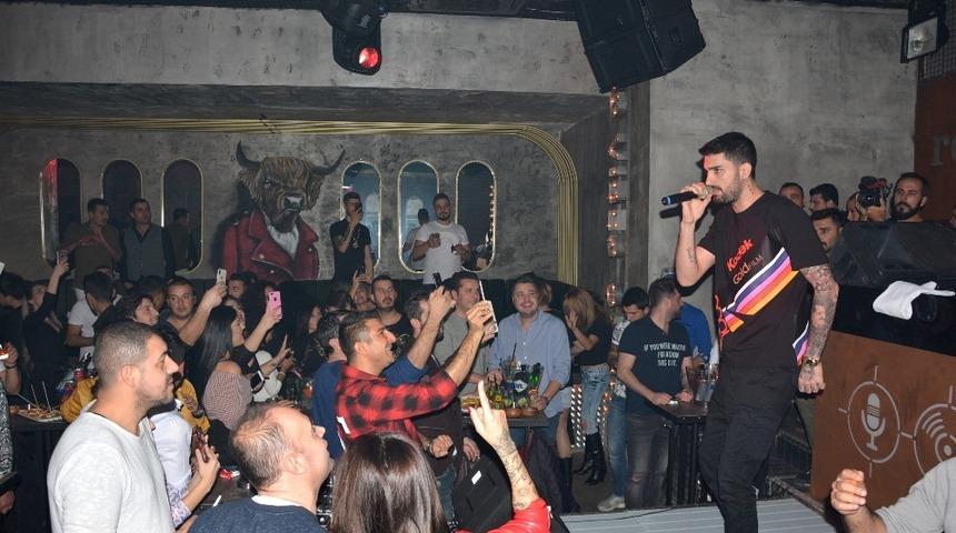 İzmir’in yeni mekanına özel bir partiyle açılış