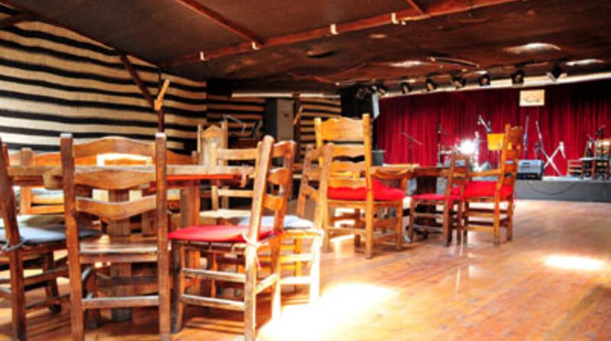 &Ccedil;adır Beşiktaş'ta