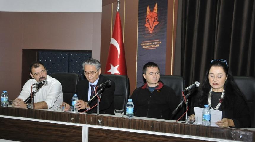 Selçuk’ta “Sektöre Adım Adım” paneli yapıldı