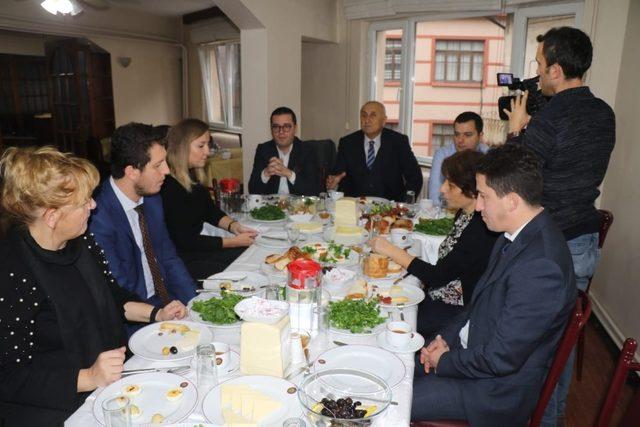 Eroğlu, avukatlık mesleğinin sorunlarını aktardı