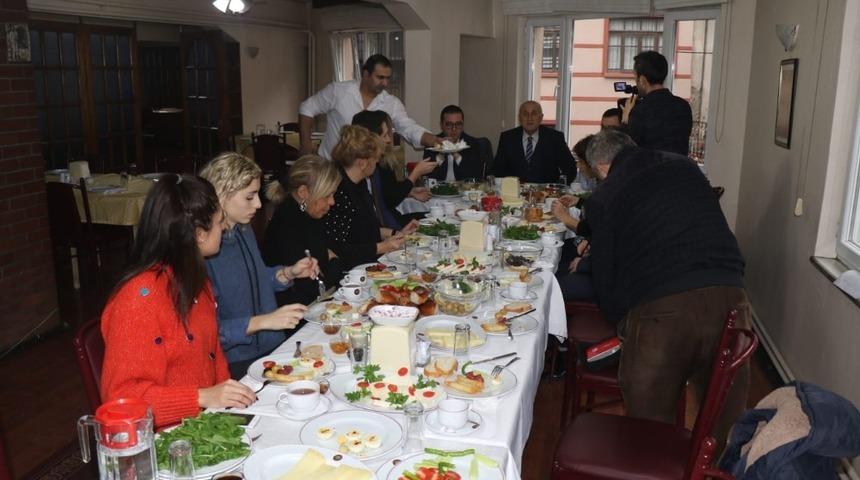 Eroğlu, avukatlık mesleğinin sorunlarını aktardı
