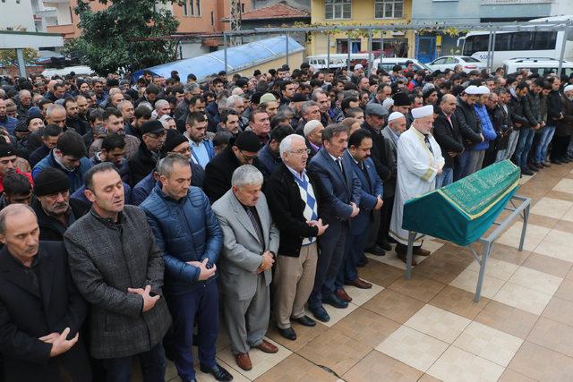 Viyadük enkazında ölen işçi, son yolculuğa uğurlandı