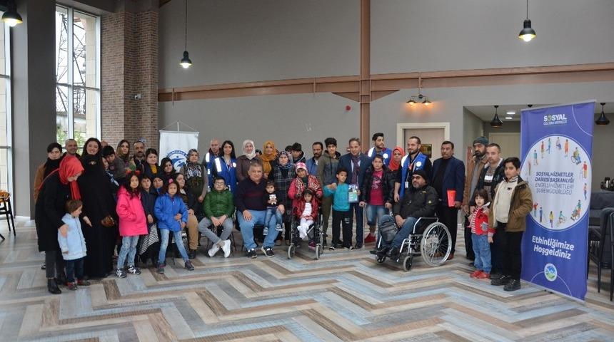 Başkan Y&uuml;ce, engelli vatandaşlarla bir araya geldi