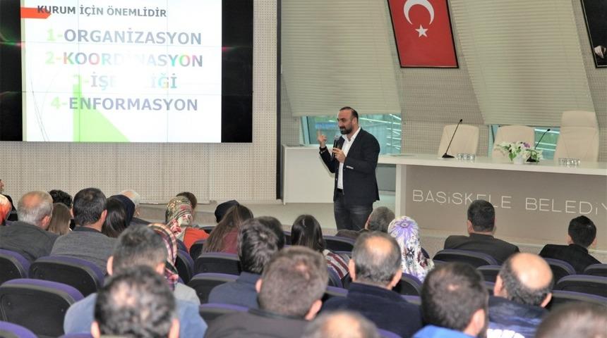 Başiskele Belediyesinden personeline eğitim