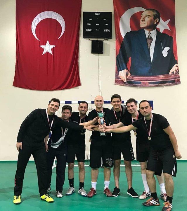 Futsal Turnuvası’nda şampiyon Emniyet Polis Gücü takımı oldu