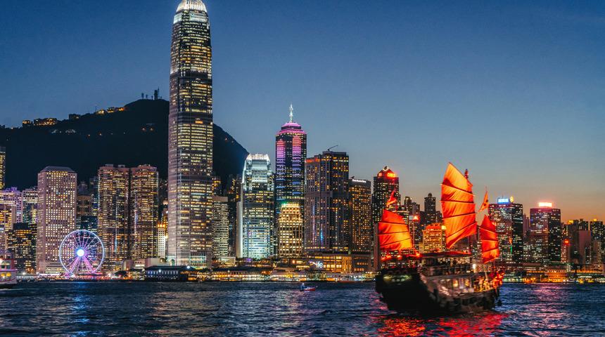 Protestolar Hong Kong ekonomisini vurdu