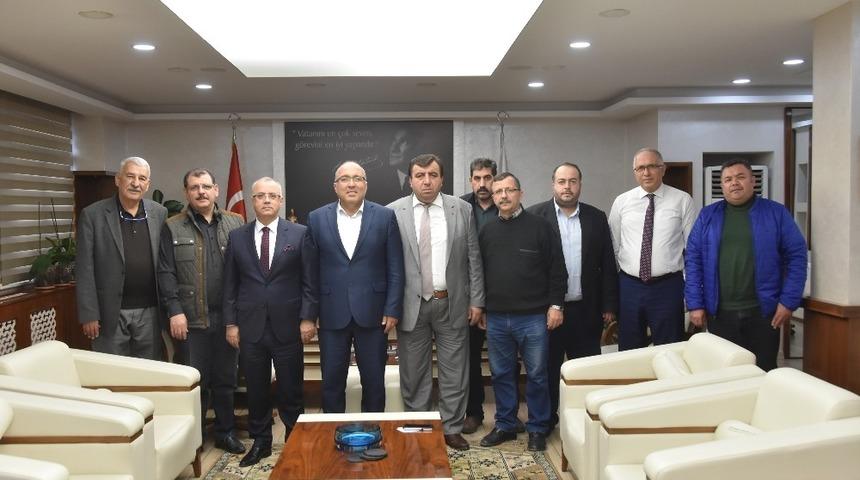 Esnaf odalarından Başkan Kayda&rsquo;ya pazar yeri teşekk&uuml;r&uuml;