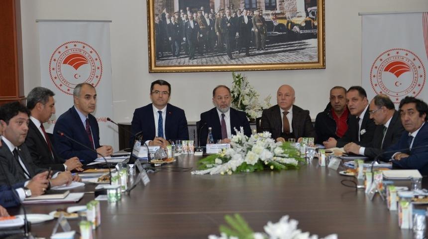 Vali Memiş &lsquo;Tarım&rsquo;da ve hayvancılıkta T&uuml;rkiye&rsquo;nin model ili olacağız&rsquo;