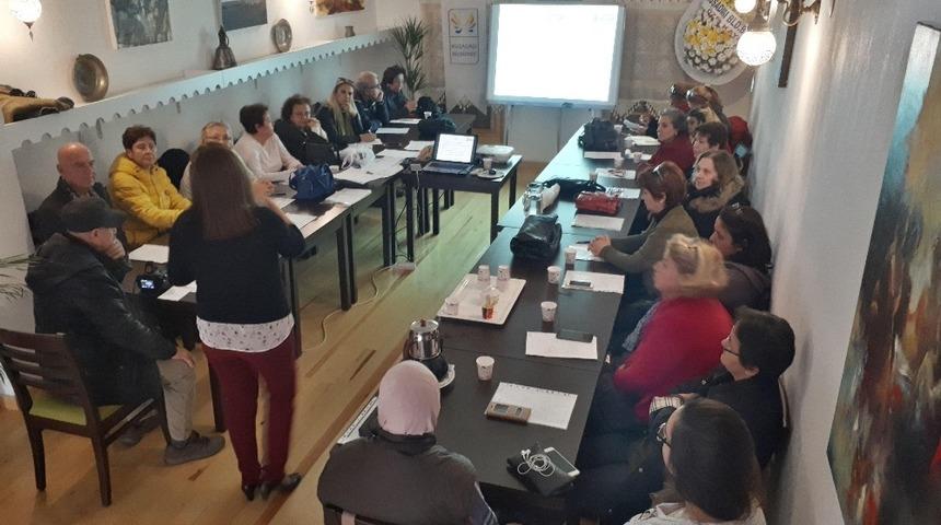 Kuşadası Belediyesi Sağlıklı Beslenme Okulu eğitime başladı