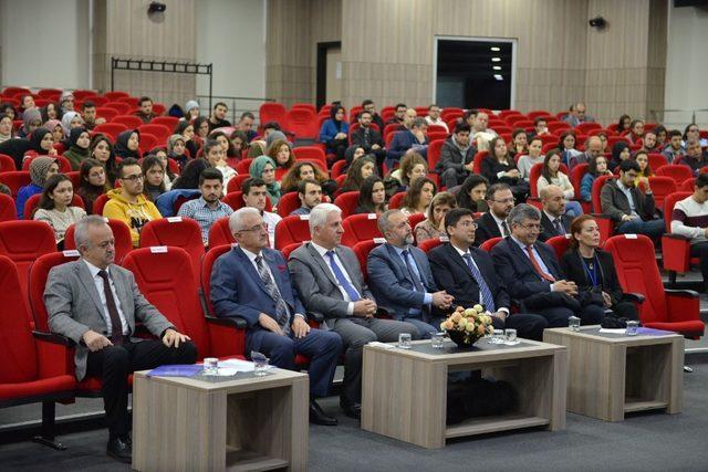 Sağlık hukuku sempozyumu SAÜ’de düzenlendi