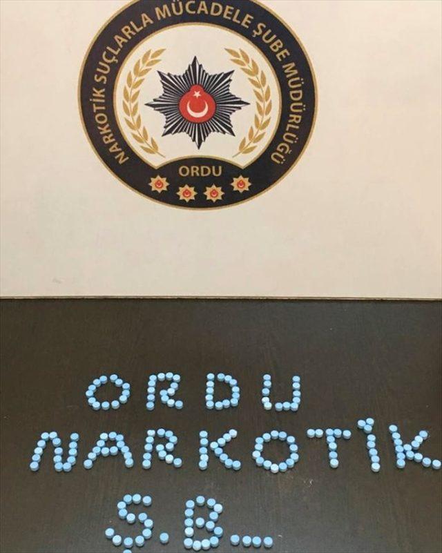 Narkotik polisinden sokak satıcılarına operasyon