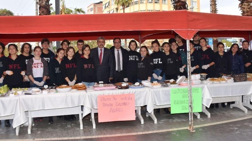 Başkan Alıcık engelliler i&ccedil;in buluşan &ouml;ğrencileri yalnız bırakmadı