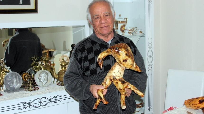 Ağa&ccedil; k&ouml;klerini sanata d&ouml;n&uuml;şt&uuml;r&uuml;yor