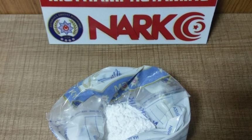 Uyuşturucu ile yakalanan şahıs tutuklandı
