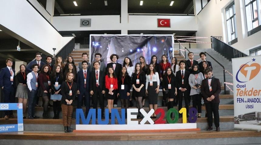 Tekden Koleji&rsquo;nde &rsquo;Model Birleşmiş Milletler Simulasyon&rsquo; konferansı
