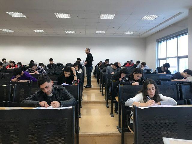 2018-2019 Bahar Dönemi Erasmus dil sınavı gerçekleştirildi