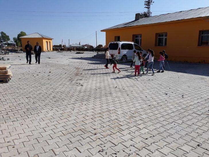 Çaldıran’da yol çalışmaları tamamlandı G2