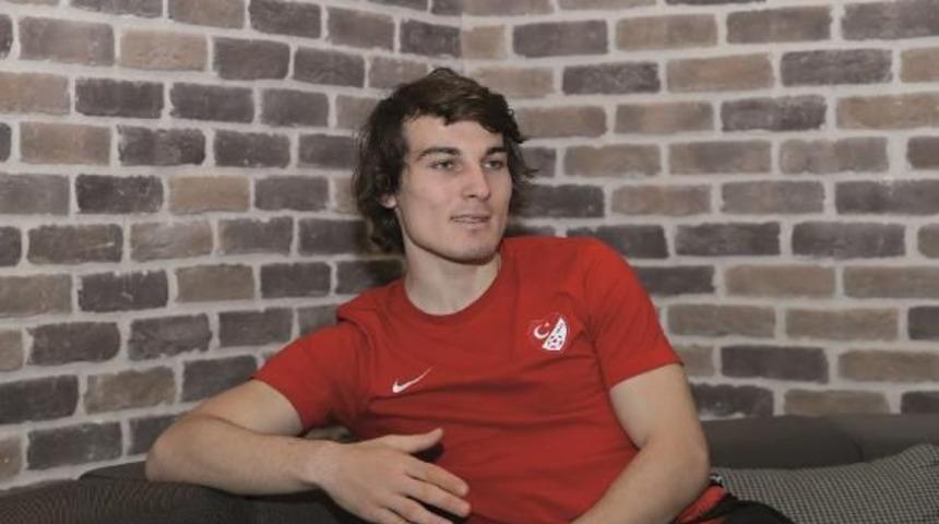 Çağlar Söyüncü, Leicester City'de forma bekliyor 