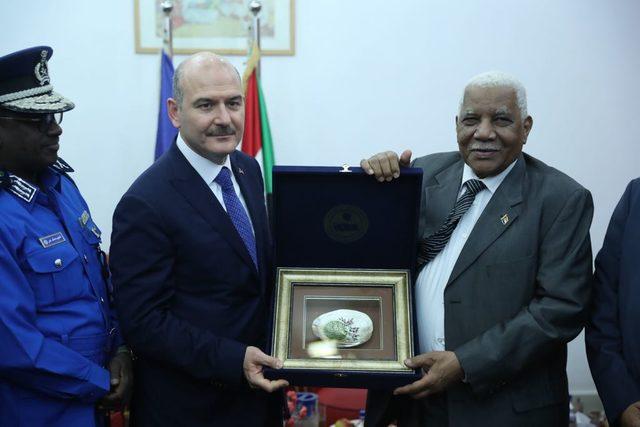 İçişleri Bakanı Soylu Sudan'da