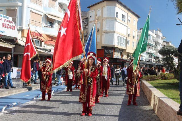 Marmaris’e festival hareketi