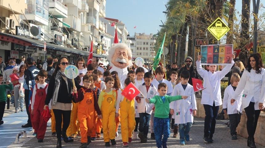 Marmaris&rsquo;e festival hareketi