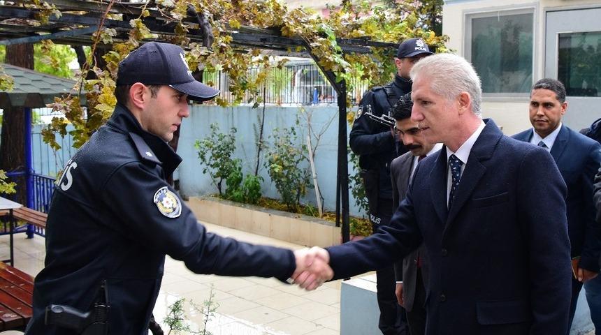 D&uuml;ğ&uuml;nlerde sivil g&uuml;venlik g&ouml;revlileri bulunacak