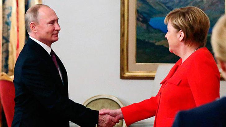 Putin, Kerç krizi için Merkel’le anlaştı