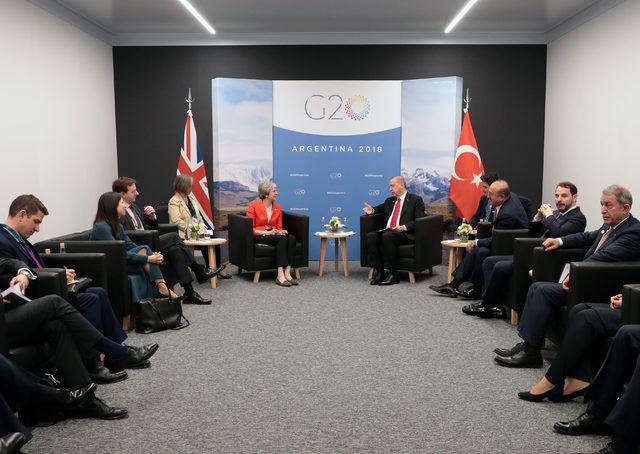 Cumhurbaşkanı Erdoğan, İngiltere Başbakanı Theresa May ile görüştü