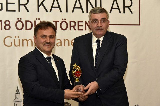 Gümüşhane’de ye değer katanlar ödüllerini aldı