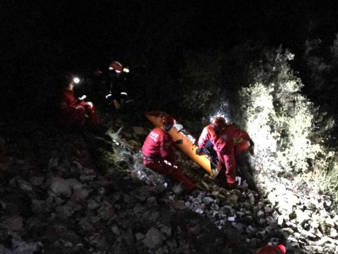 D&uuml;şen dağcıları yaktıkları ateş kurtardı