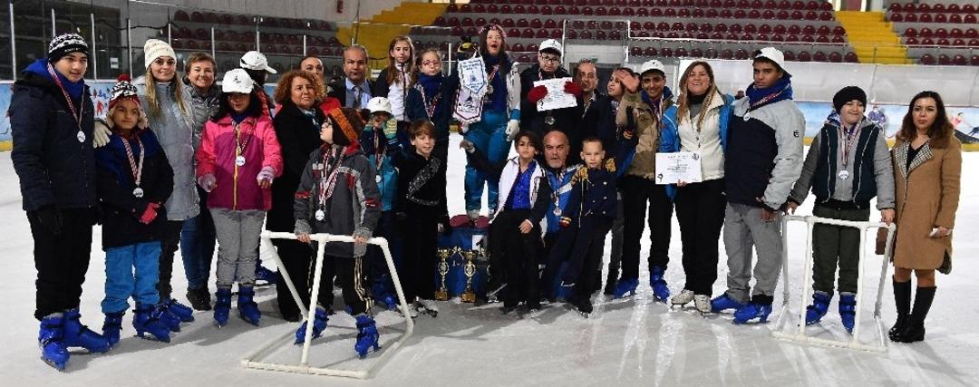 Onların g&uuml;n&uuml;