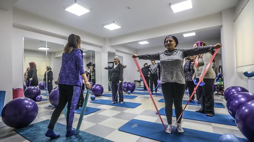 Bucalı kadınlar pilatese akın etti