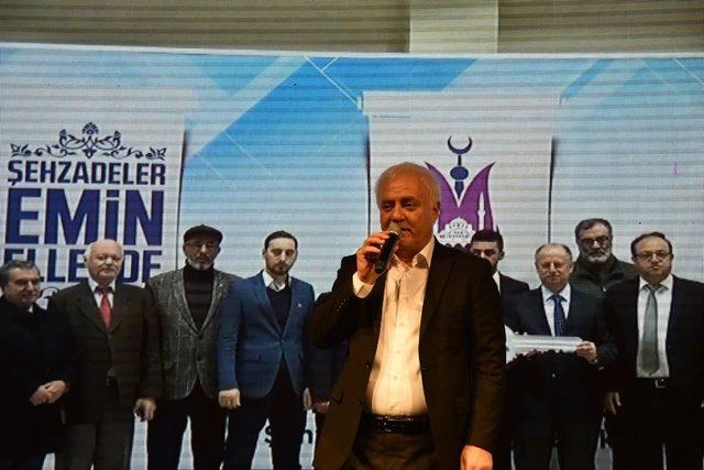 Hatipoğlu&rsquo;na Manisa&rsquo;da b&uuml;y&uuml;k ilgi 2