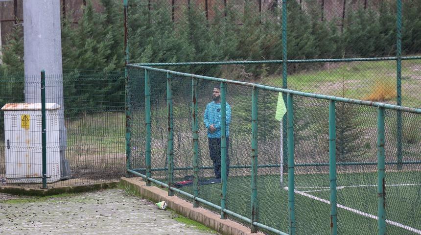 Maç öncesi namaz kıldı, sosyal medyayı salladı