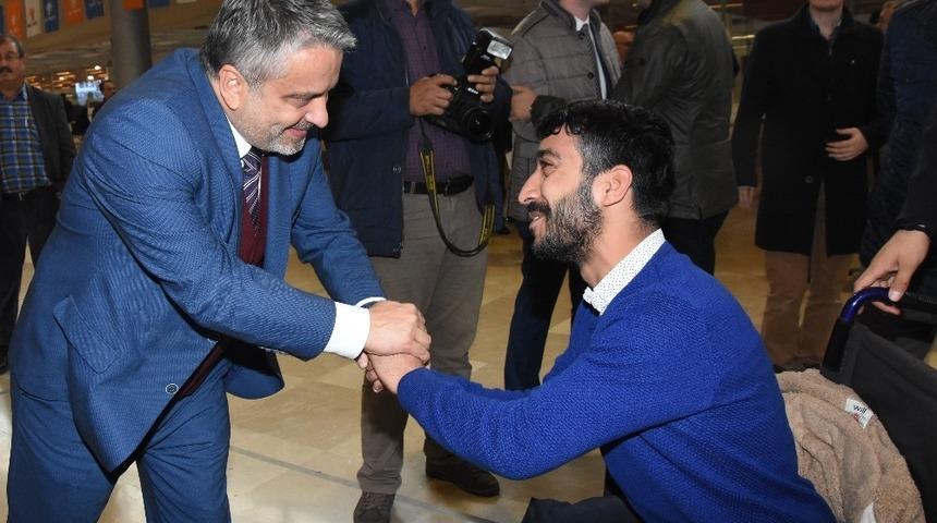 AK Parti Bursa İl Başkanı Salman: "Onlara engelsiz bir yaşam sunmak bizim g&ouml;revimiz"