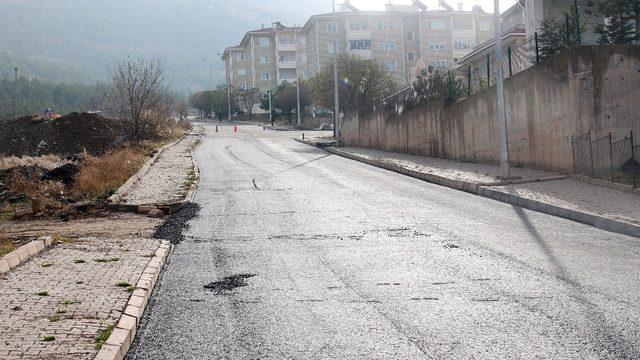 Yahyalı’da asfaltlama çalışmaları hız kesmiyor