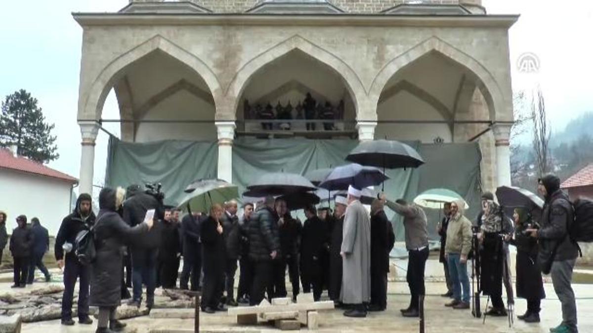 Bosna Savaşı'nda yıkılan Alaca Camii k&uuml;llerinden doğacak 