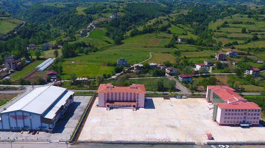 Tekkek&ouml;y&rsquo;e yeni bir okul daha