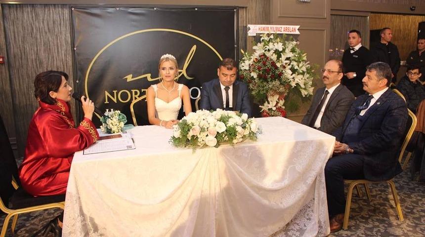 Bartın Vali Yardımcısı dünya evine girdi