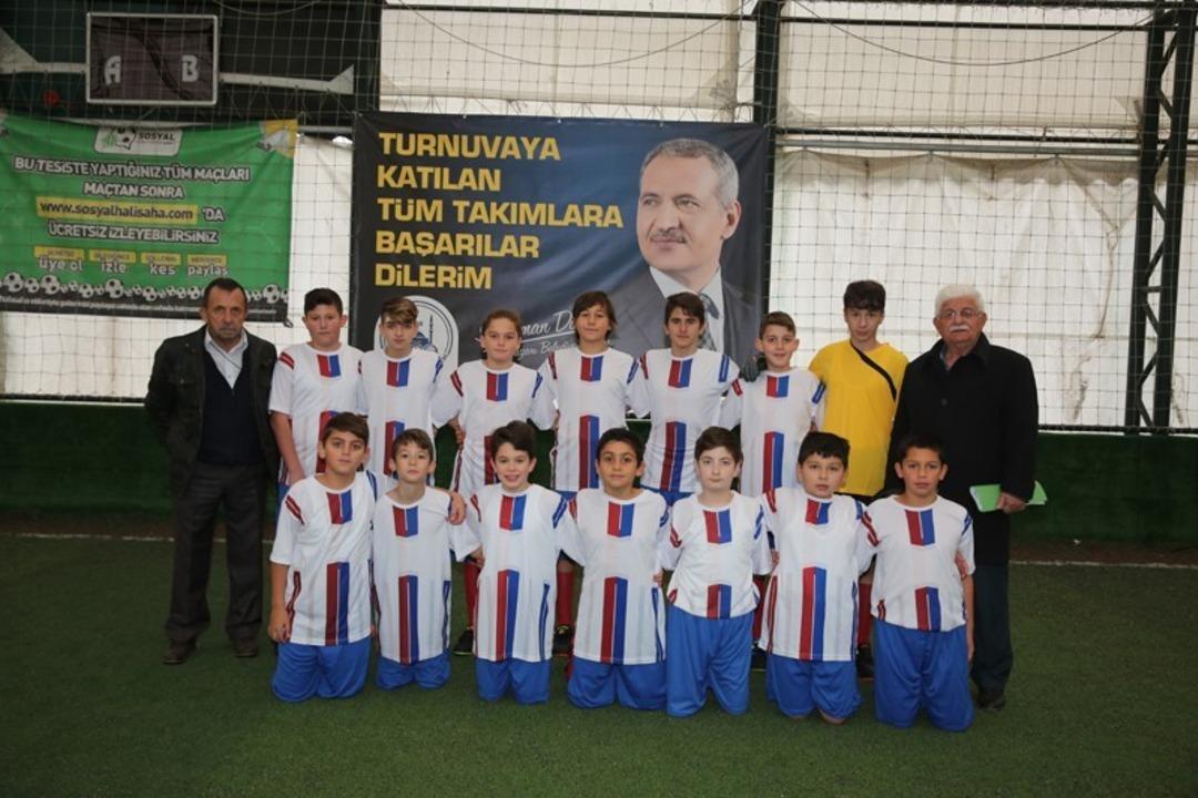 Minikler Futbol Turnuvası başladı
