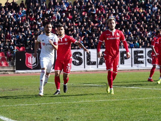 TFF 2. Lig: UTAŞ Uşakspor: 1 - Yılport Samsunspor: 2