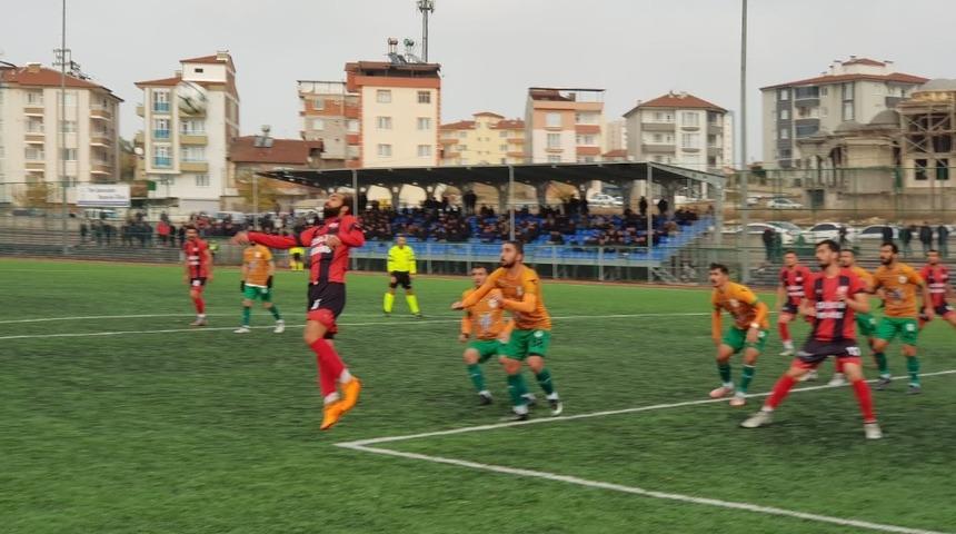 Yeşilyurt Belediyespor, Elbistan&rsquo;ı 2-0 yendi