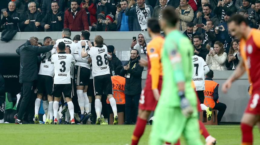 Beşiktaş derbiyi aldı, zirveye yaklaştı: 1-0
