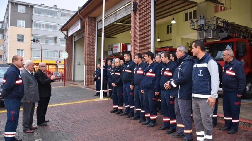 Başkan Albayrak&rsquo;tan itfaiye ekiplerine tebrik